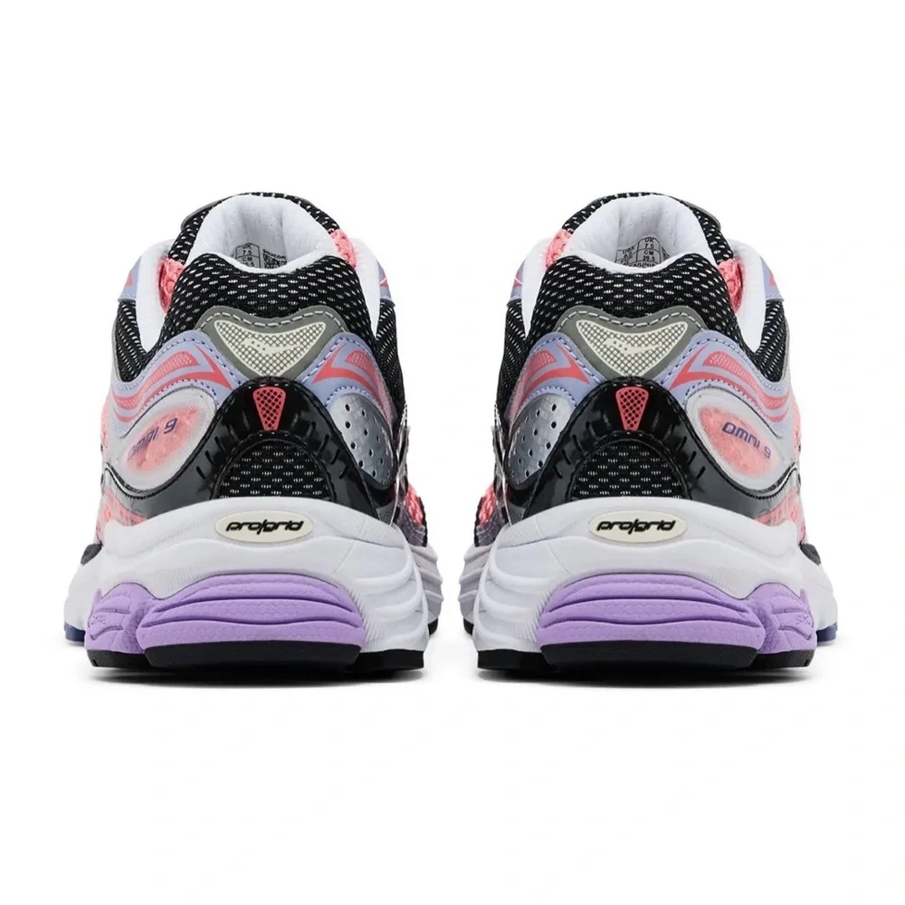 NWT Saucony ProGrid Omni 9 Casual Shoes